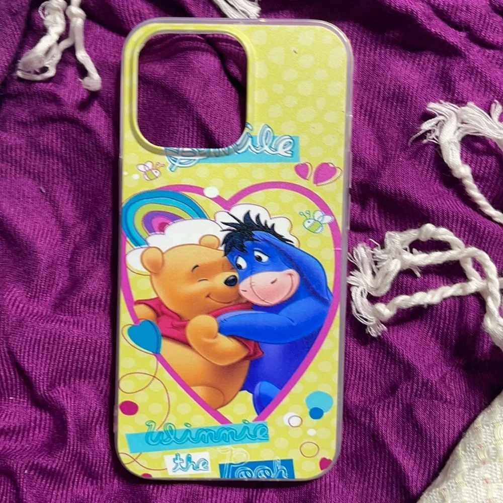 New Pooh and Tigger phone case - iPhone 13 pro